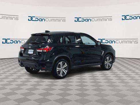 Used 2025 Mitsubishi Outlander Sport ES image 8