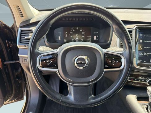 Used 2018 Volvo XC90 T5 Momentum w/ Convenience Package AWD/4WD image 17