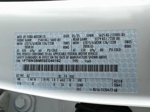 Used 2025 Ford F350 Platinum w/ Platinum Plus Package AWD/4WD image 37
