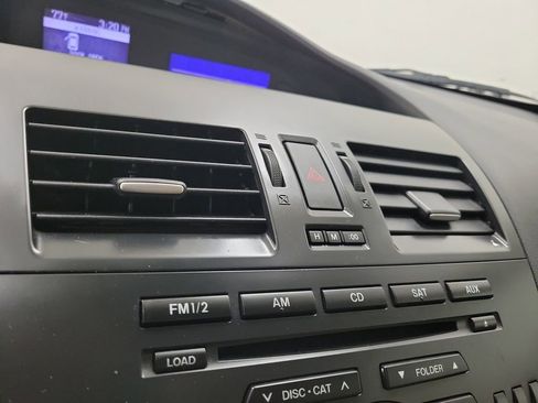 Used 2012 MAZDA MAZDA3 i Touring image 27