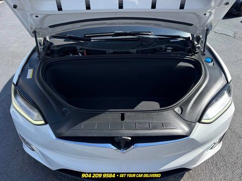 Used 2017 Tesla Model X 75D AWD/4WD image 38
