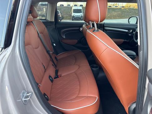 Used 2022 MINI Cooper S w/ Signature Upholstery Package image 22