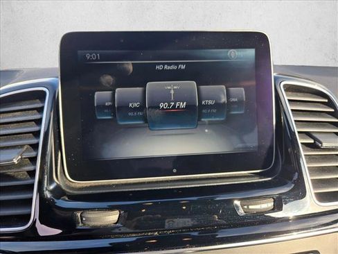 Used 2017 Mercedes-Benz GLS 450 4MATIC image 13