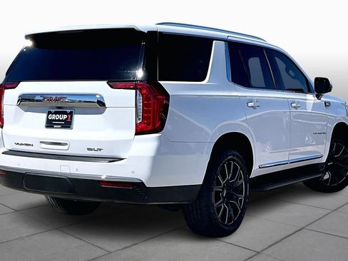 Used 2021 GMC Yukon SLT w/ SLT Premium Package image 13