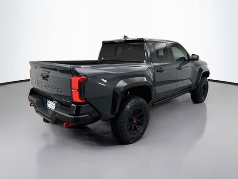 Used 2025 Toyota Tacoma TRD Pro AWD/4WD image 7