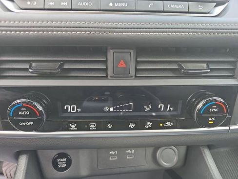 New 2026 Nissan Rogue SV image 4