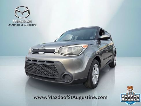Used 2014 Kia Soul FWD image 1
