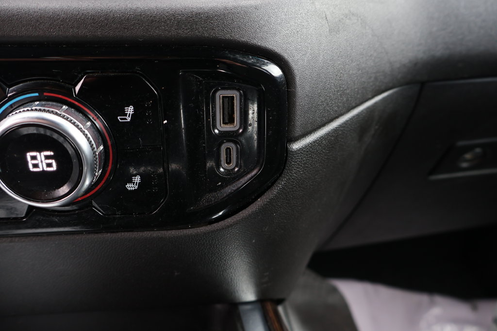 Used 2023 GMC Sierra 1500 Elevation AWD/4WD image 32