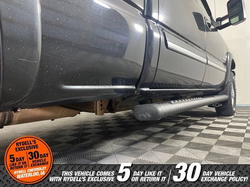 Used 2004 Chevrolet Silverado 2500 LT AWD/4WD image 18
