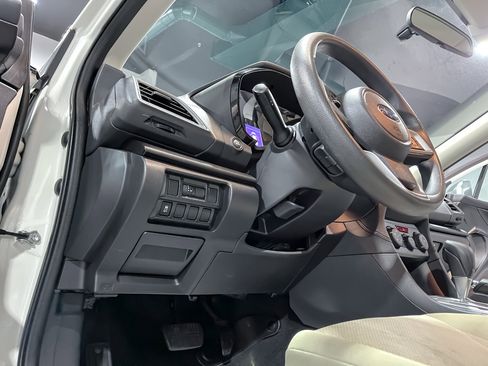 Used 2019 Subaru Impreza 2.0i w/ Eyesight image 18