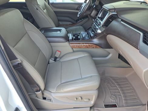 Used 2017 Chevrolet Tahoe Premier AWD/4WD image 15