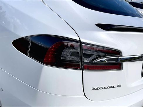 Used 2017 Tesla Model S 75 image 26