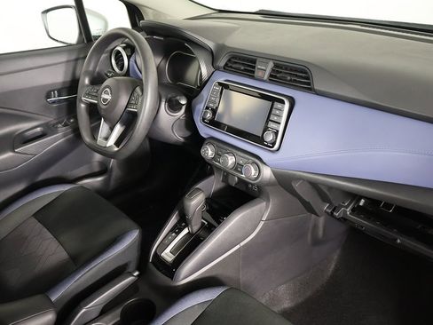 Used 2024 Nissan Versa SV w/ Trunk Package image 23