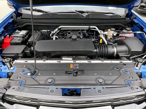 New 2026 Chevrolet Colorado ZR2 AWD/4WD image 16