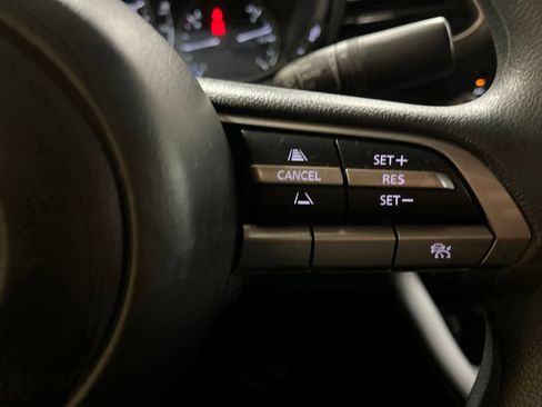 Certified 2022 MAZDA MAZDA3 s FWD image 22