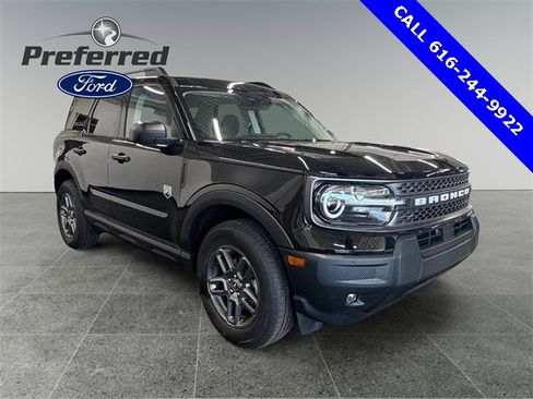 Used 2025 Ford Bronco Sport Big Bend w/ Convenience Package image 3