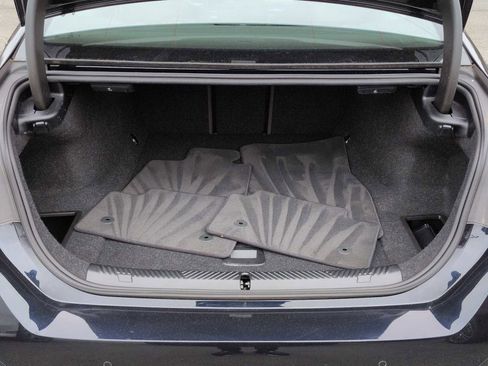 Used 2025 BMW i5 xDrive40 w/ M Sport Package image 35