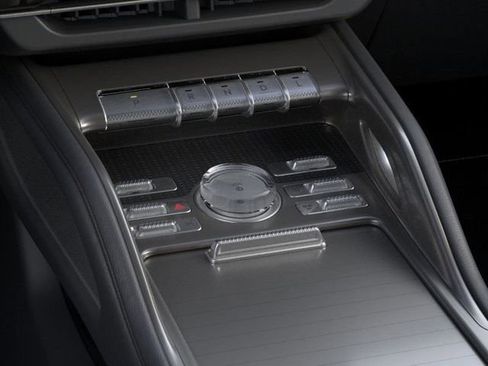 New 2025 Lincoln Nautilus Premier w/ Jet Appearance Package image 15