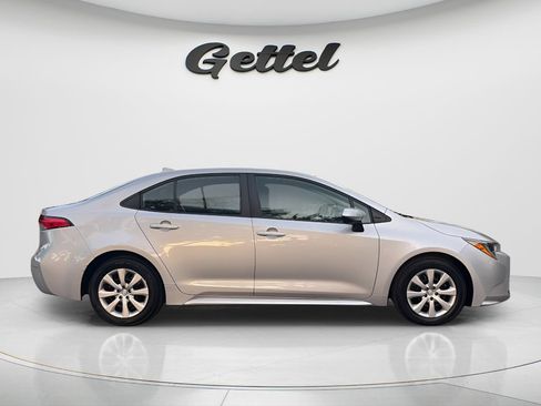 Used 2024 Toyota Corolla LE FWD image 4