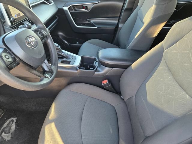 Certified 2025 Toyota RAV4 XLE FWD image 18
