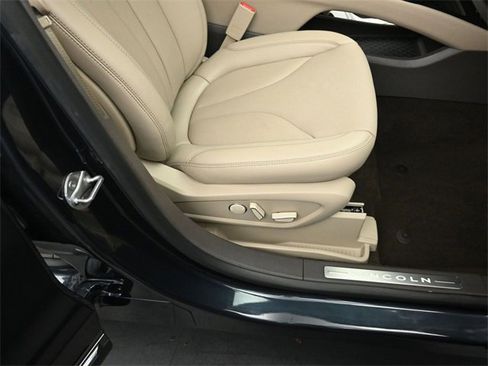 Certified 2023 Lincoln Nautilus Reserve w/ Equipment Group 201A image 32