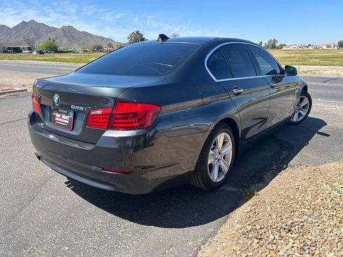 Used 2012 BMW 528i Sedan image 5