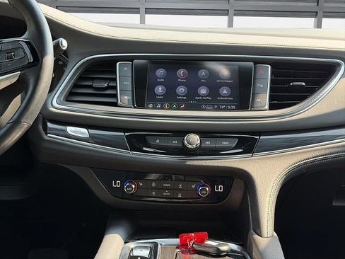 Used 2023 Buick Enclave Essence w/ Experience Buick Package AWD/4WD image 21