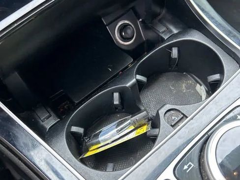 Used 2018 Mercedes-Benz C 300 C 300 Sedan 4D image 25