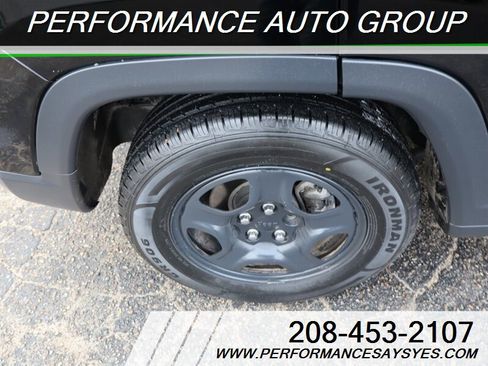 Used 2018 Jeep Compass Sport image 25