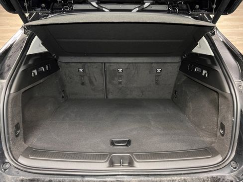 Used 2024 Buick Envision Avenir image 16