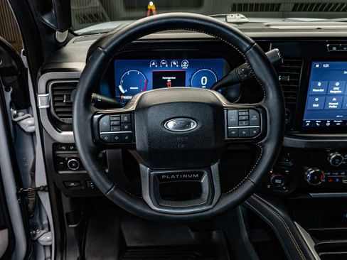 Used 2024 Ford F250 Platinum w/ FX4 Off-Road Package image 16
