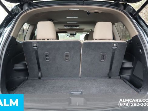 Used 2018 Honda Pilot Touring image 22