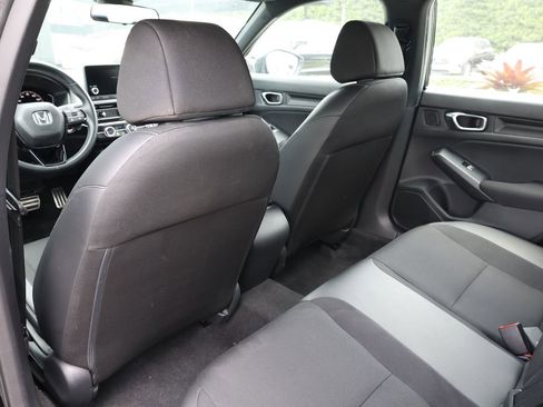 Used 2025 Honda Civic Sport image 16
