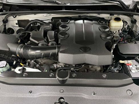 Used 2015 Toyota 4Runner SR5 Premium image 29