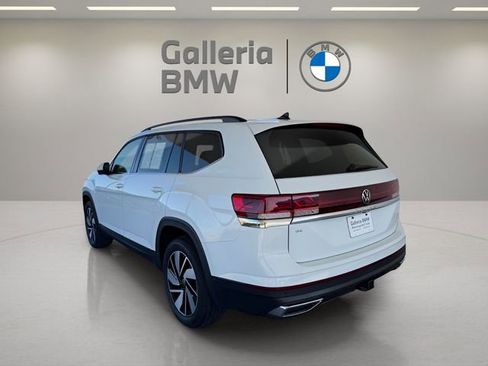 Used 2025 Volkswagen Atlas SE image 9