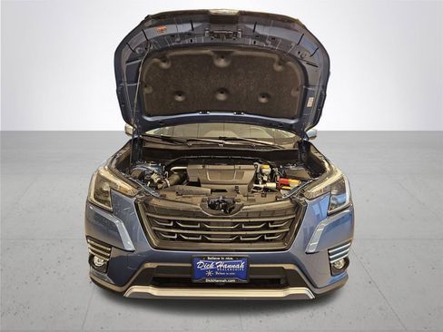 Used 2023 Subaru Forester Touring w/ Popular Package #2 image 4