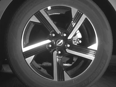 Used 2025 Nissan Sentra SV FWD image 14