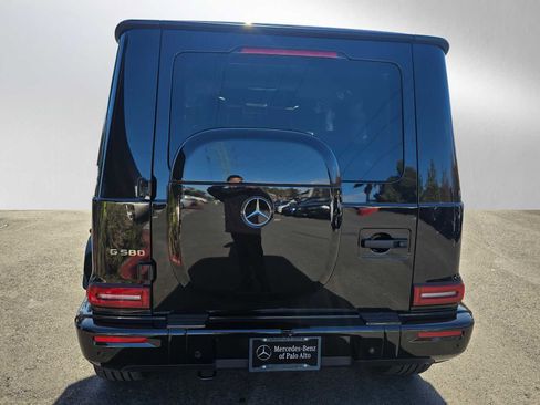 Used 2025 Mercedes-Benz G 580 w/ EQ Technology image 4