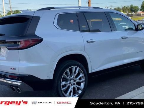 Certified 2025 GMC Acadia Denali w/ Super Cruise Package AWD/4WD image 10
