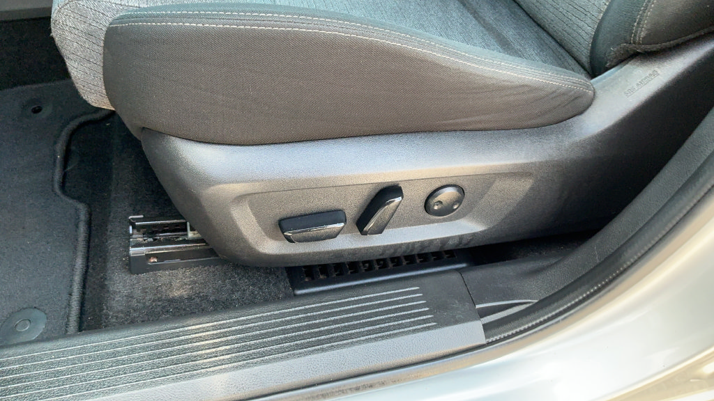 Used 2023 Nissan Rogue SV AWD/4WD image 19