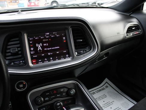 Used 2022 Dodge Challenger R/T Scat Pack image 12