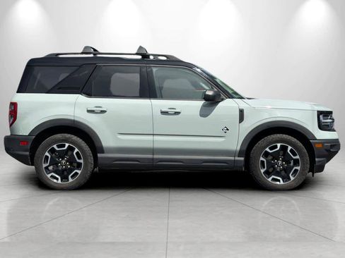 Used 2022 Ford Bronco Sport Outer Banks w/ Tech Package AWD/4WD image 8