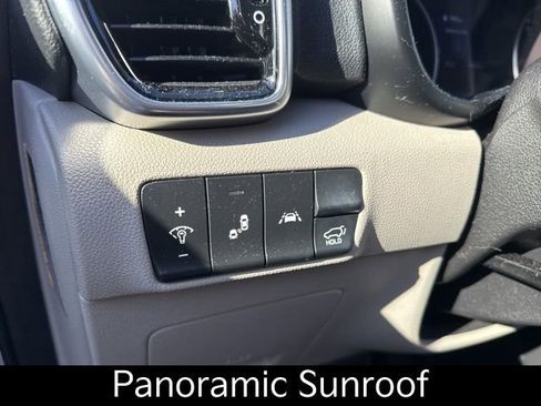 Certified 2021 Kia Sportage EX w/ EX Technology Package image 17