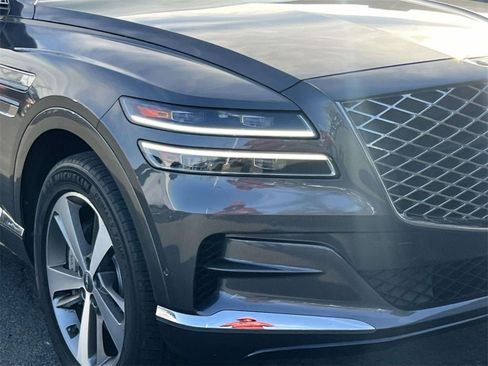 Used 2023 Genesis GV80 3.5T image 8