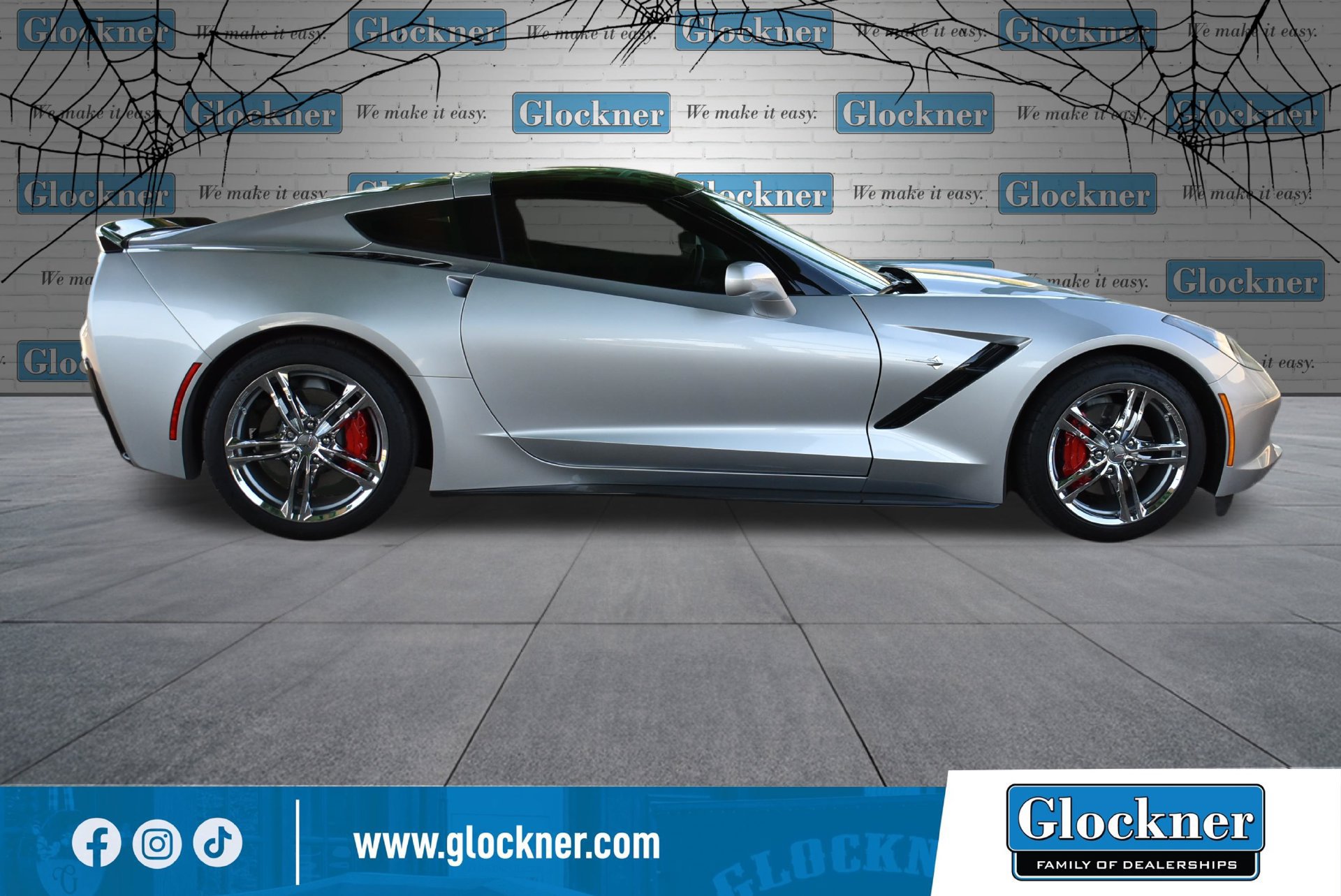 Used 2017 Chevrolet Corvette Stingray Coupe w/ 2LT Preferred Equipment Group RWD image 4