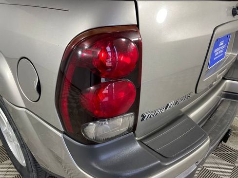 Used 2003 Chevrolet TrailBlazer 2WD image 17