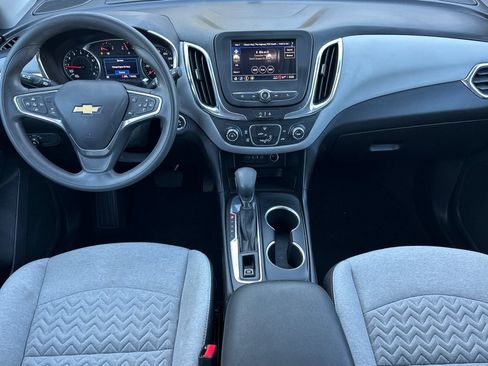 Used 2022 Chevrolet Equinox LT FWD image 12