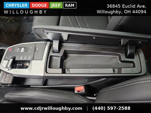 Used 2026 BMW X1 xDrive28i w/ Technology Package AWD/4WD image 24