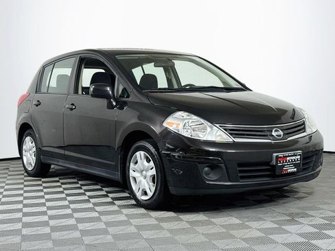 Used 2011 Nissan Versa 1.8 S w/ PWR Plus Pkg FWD image 1