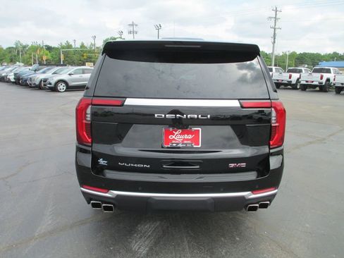 Used 2026 GMC Yukon Denali w/ Denali Reserve Package AWD/4WD image 6